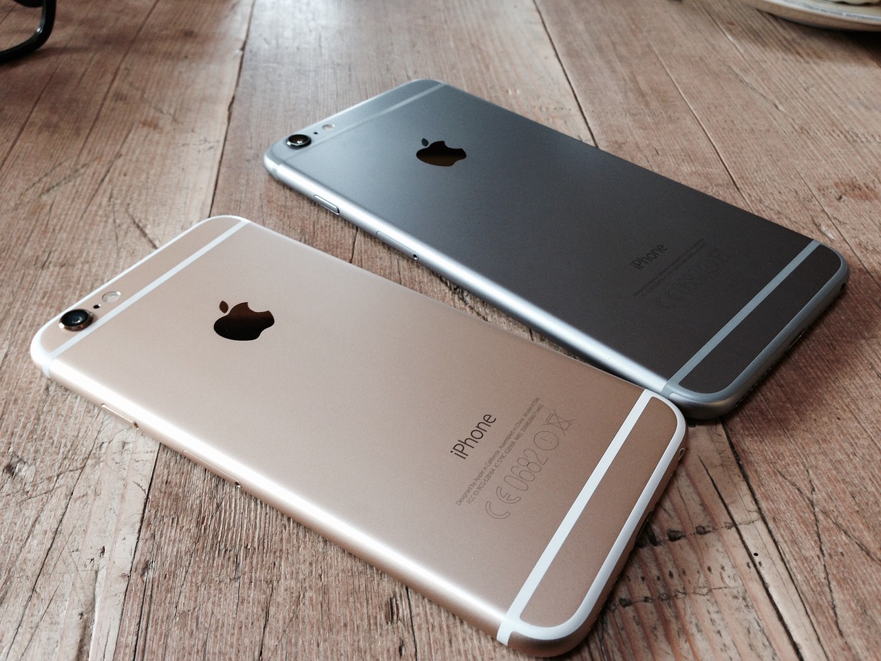 苹果iPhone 6 Plus上市价格分析与比较