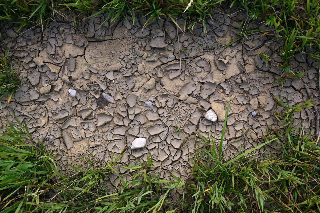 金刚砂地面施工价格解析与探讨