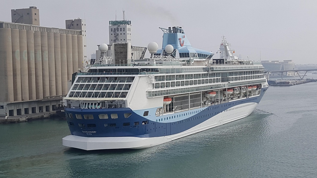 重庆长江游轮旅游价格表全面解析