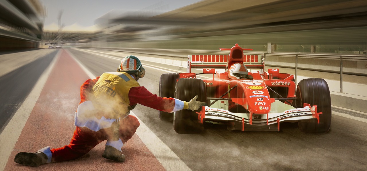 F1精彩赛事，速度与激情的极致展现