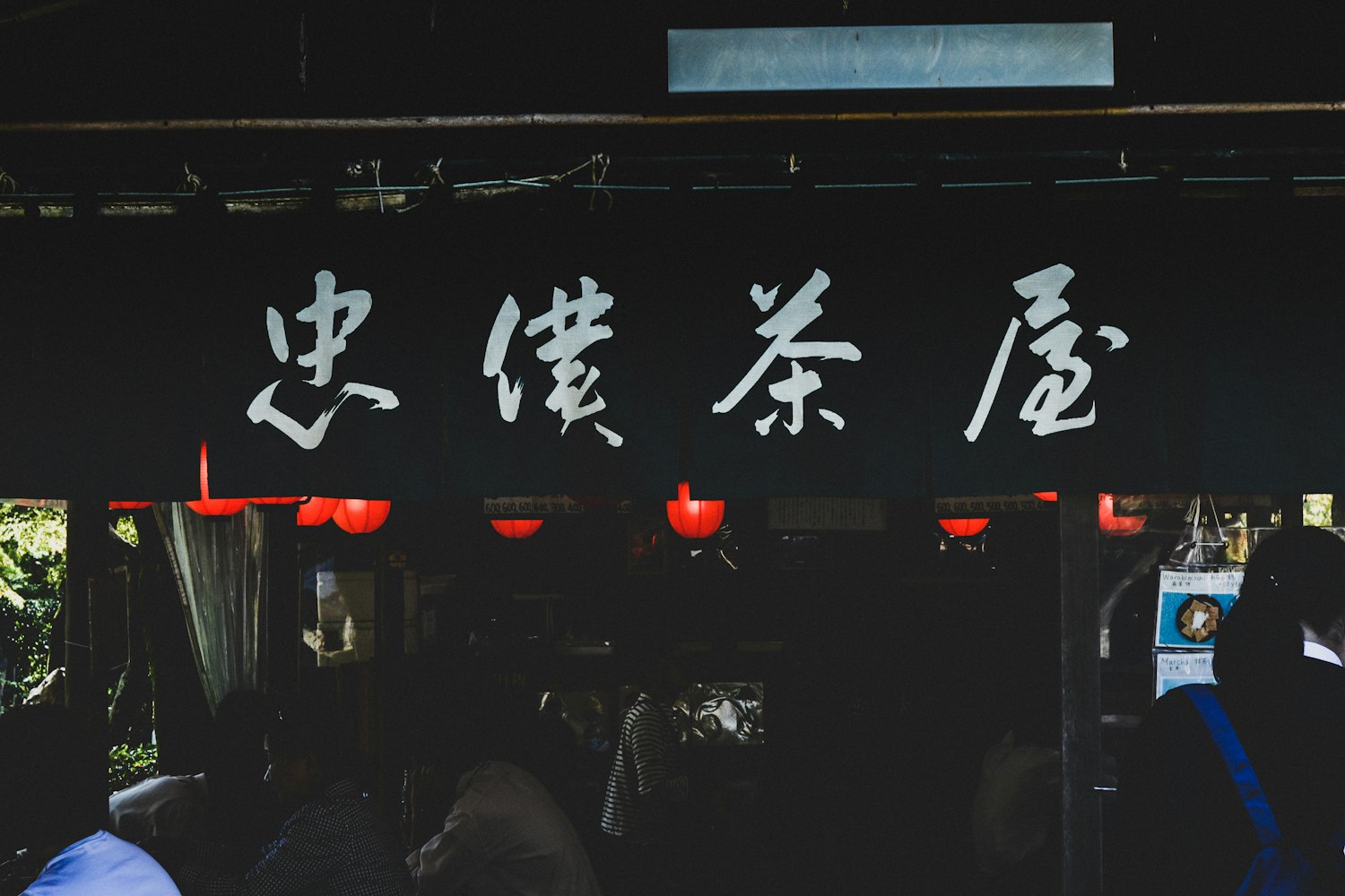 午夜频道最新热门免费，探索无尽娱乐的新天地