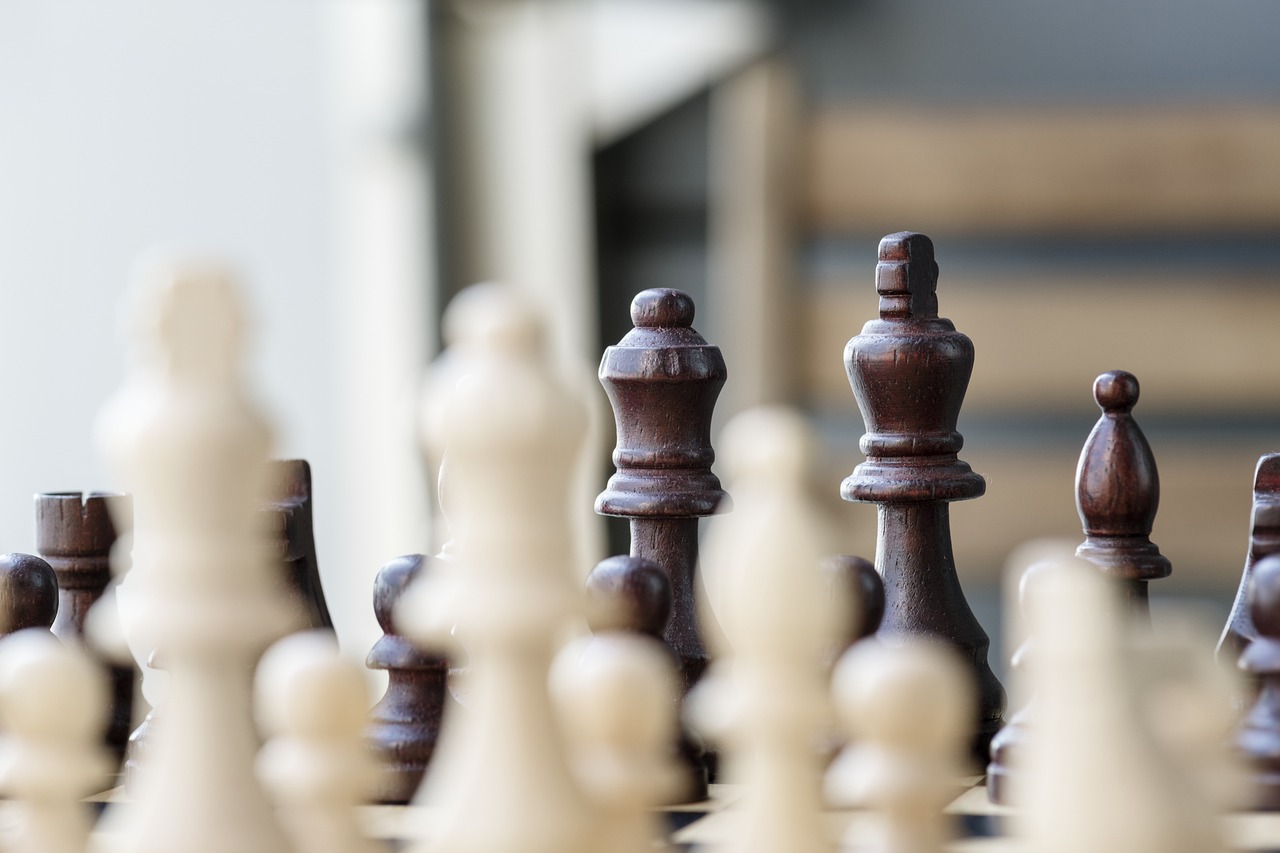 股票发行人的角色、职责与策略解析