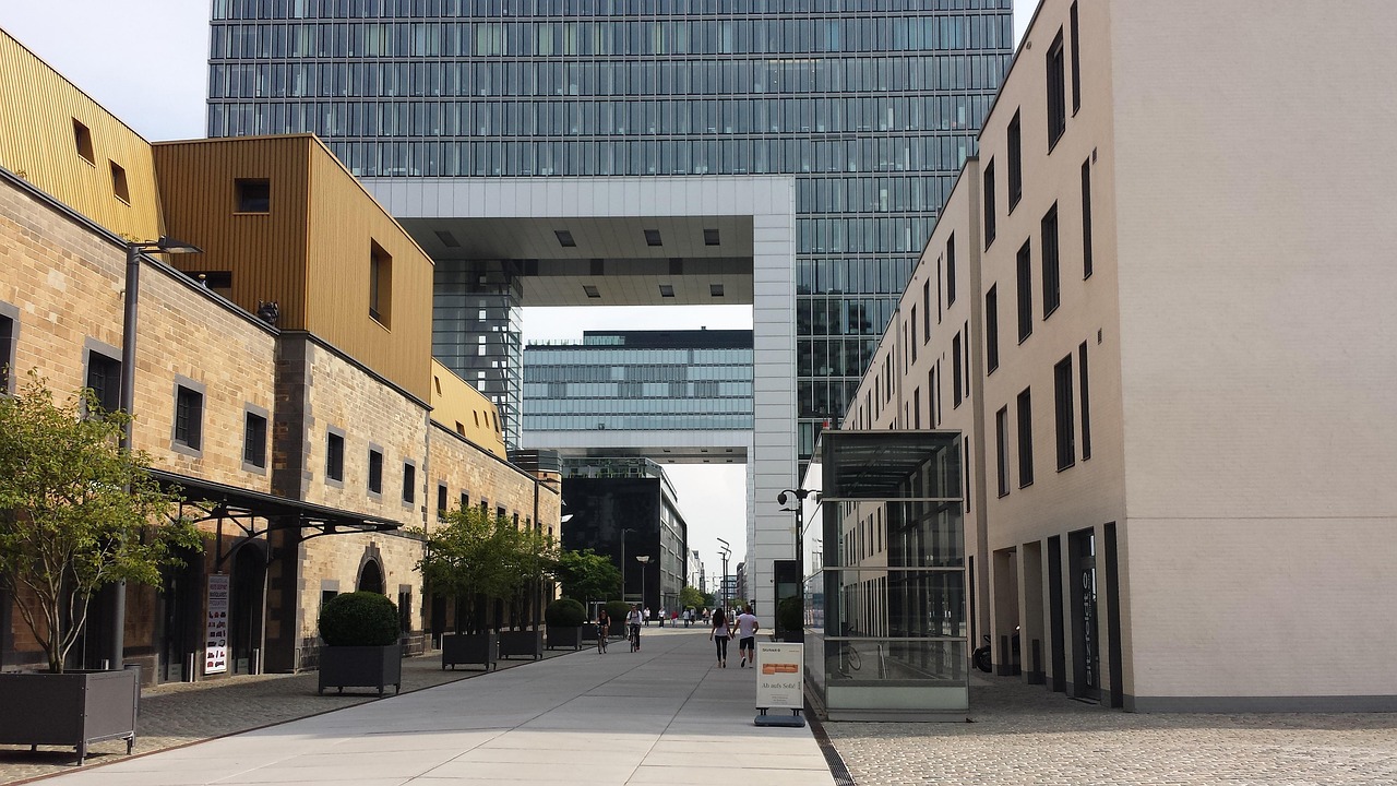 万科西安最新楼盘，现代都市生活的理想家园