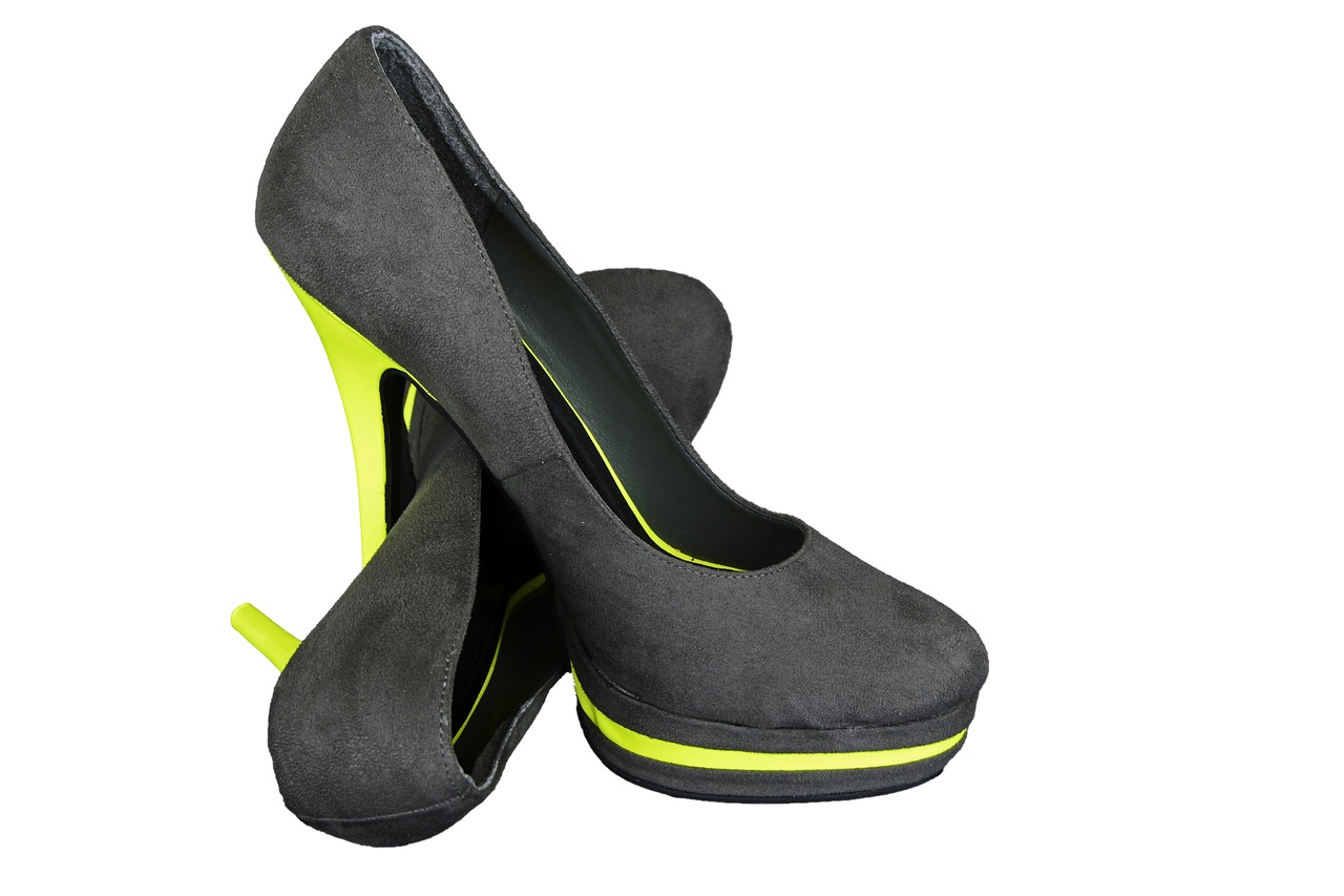 新款鞋品引领潮流风尚,展现个性魅力已上市