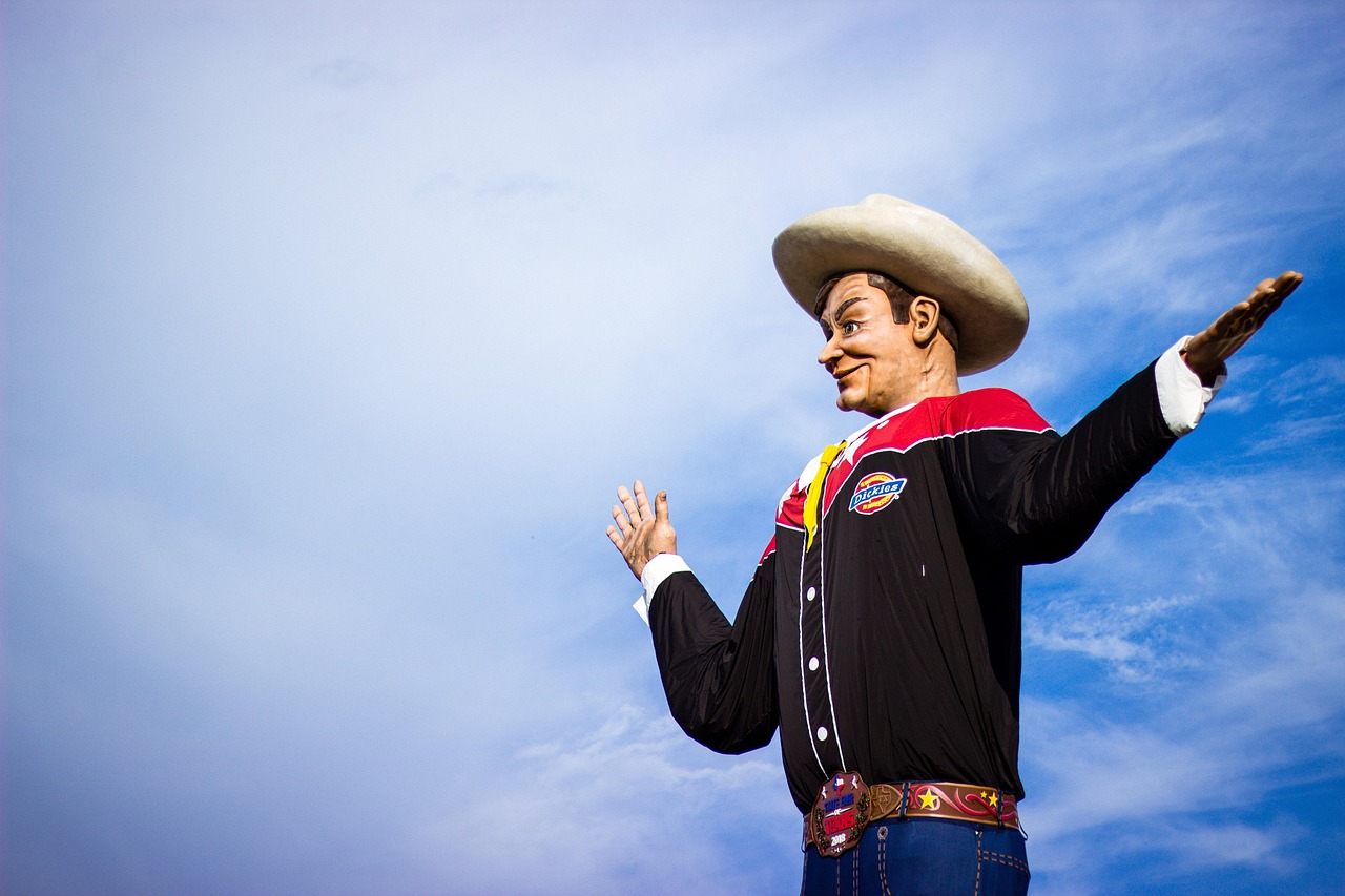 仔大仔世界,演员阵容一览及剧情深度介绍