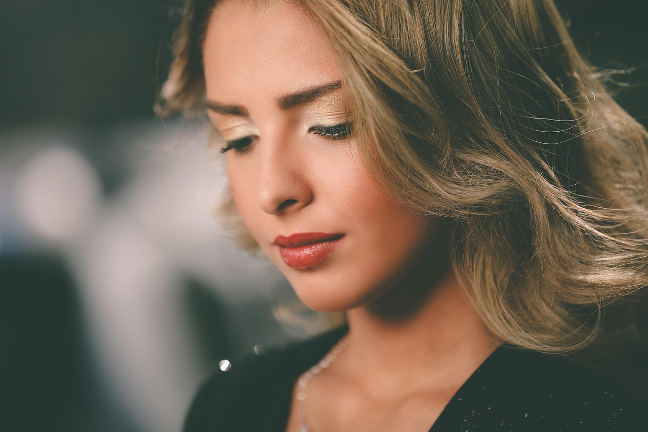 三十岁女明星的璀璨人生新篇章,闪耀人生的新篇章开始!