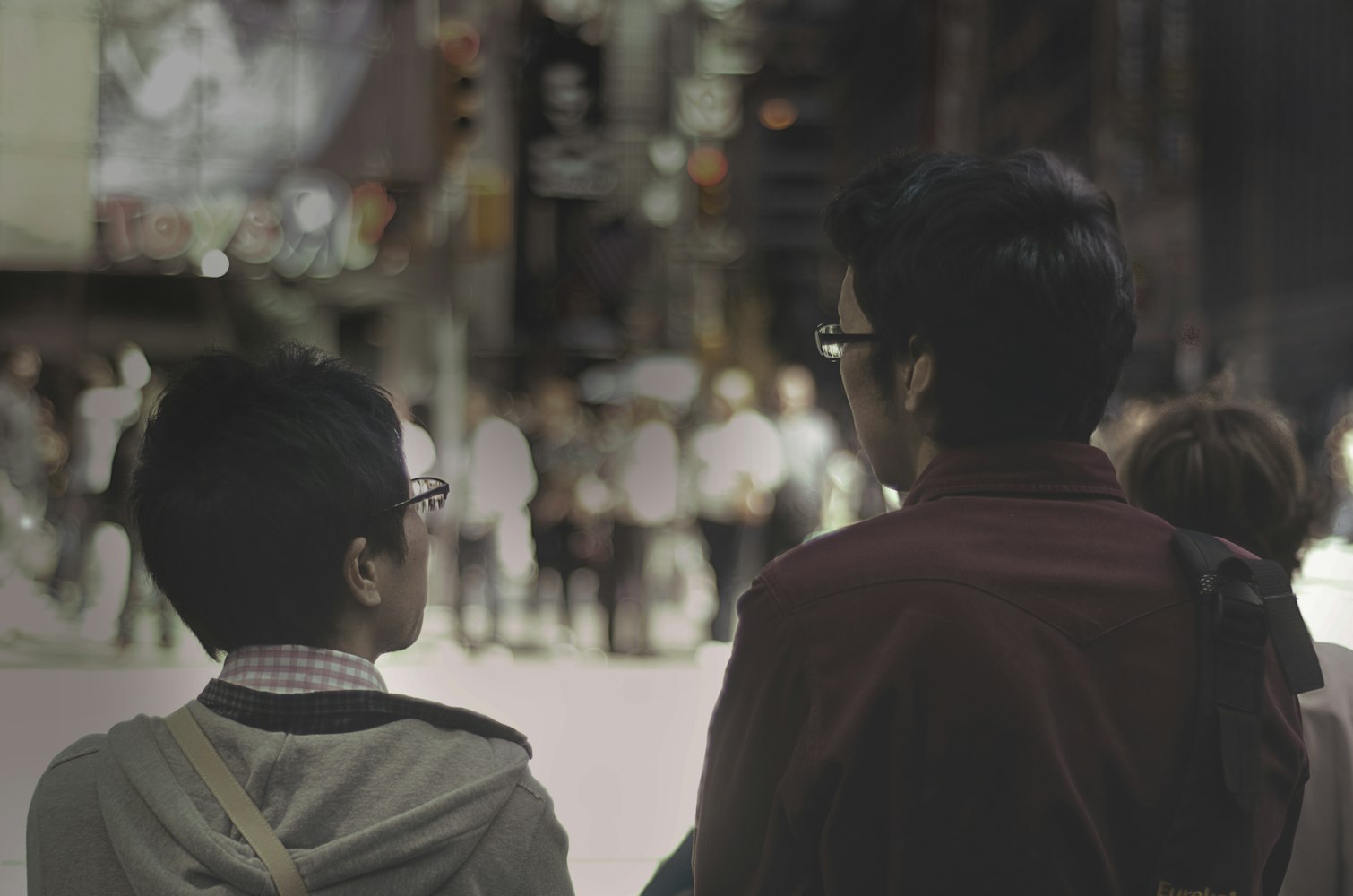 浣花洗剑录演员表揭秘，经典武侠背后的璀璨星辰之旅