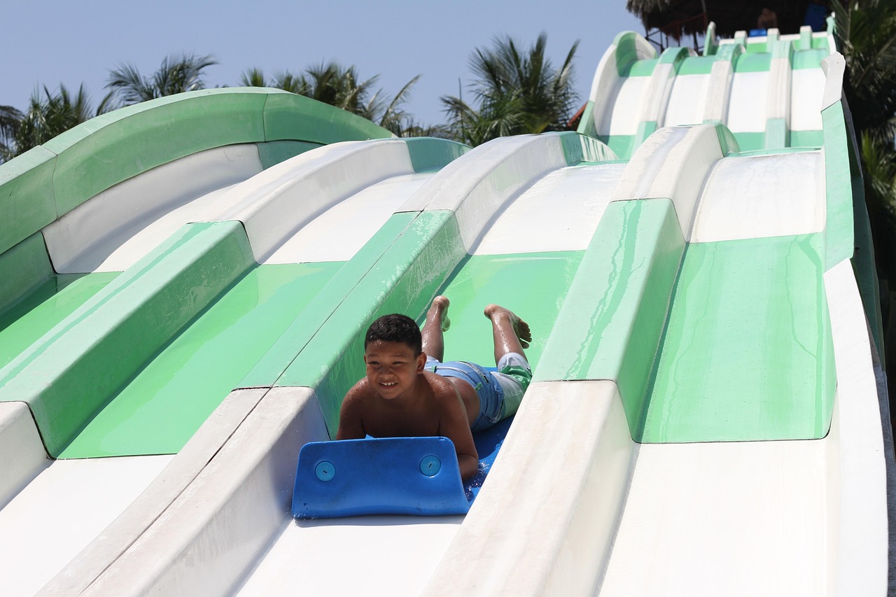 遥遥江上客 第6页