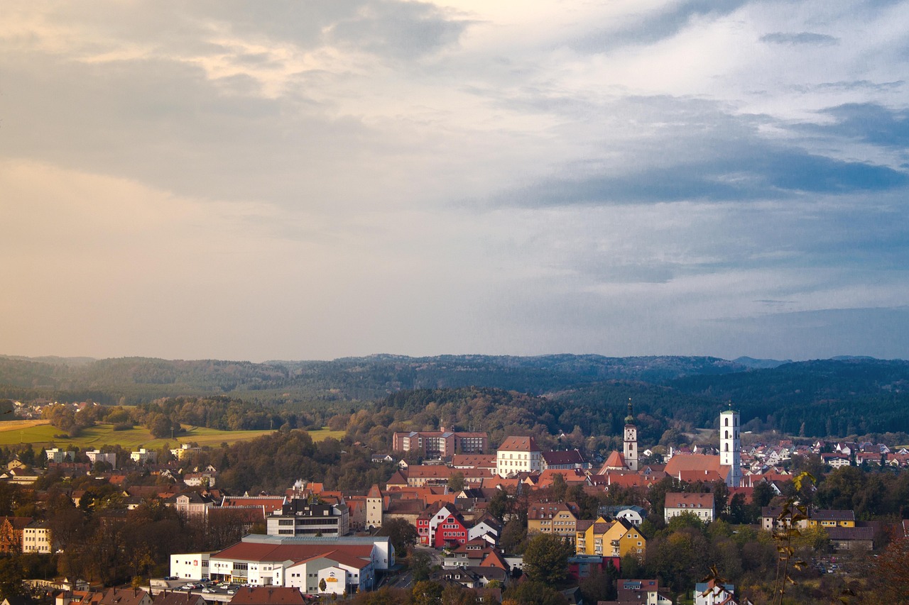 深圳台风最新消息更新，今日台风动态