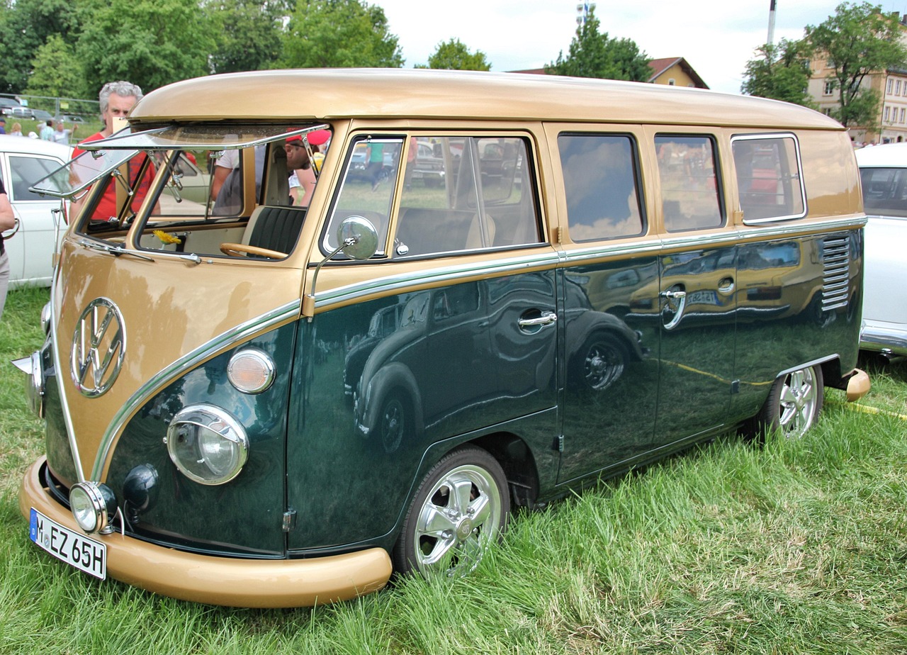 凯迪拉克最新款，豪华与科技的无缝融合风采亮相！