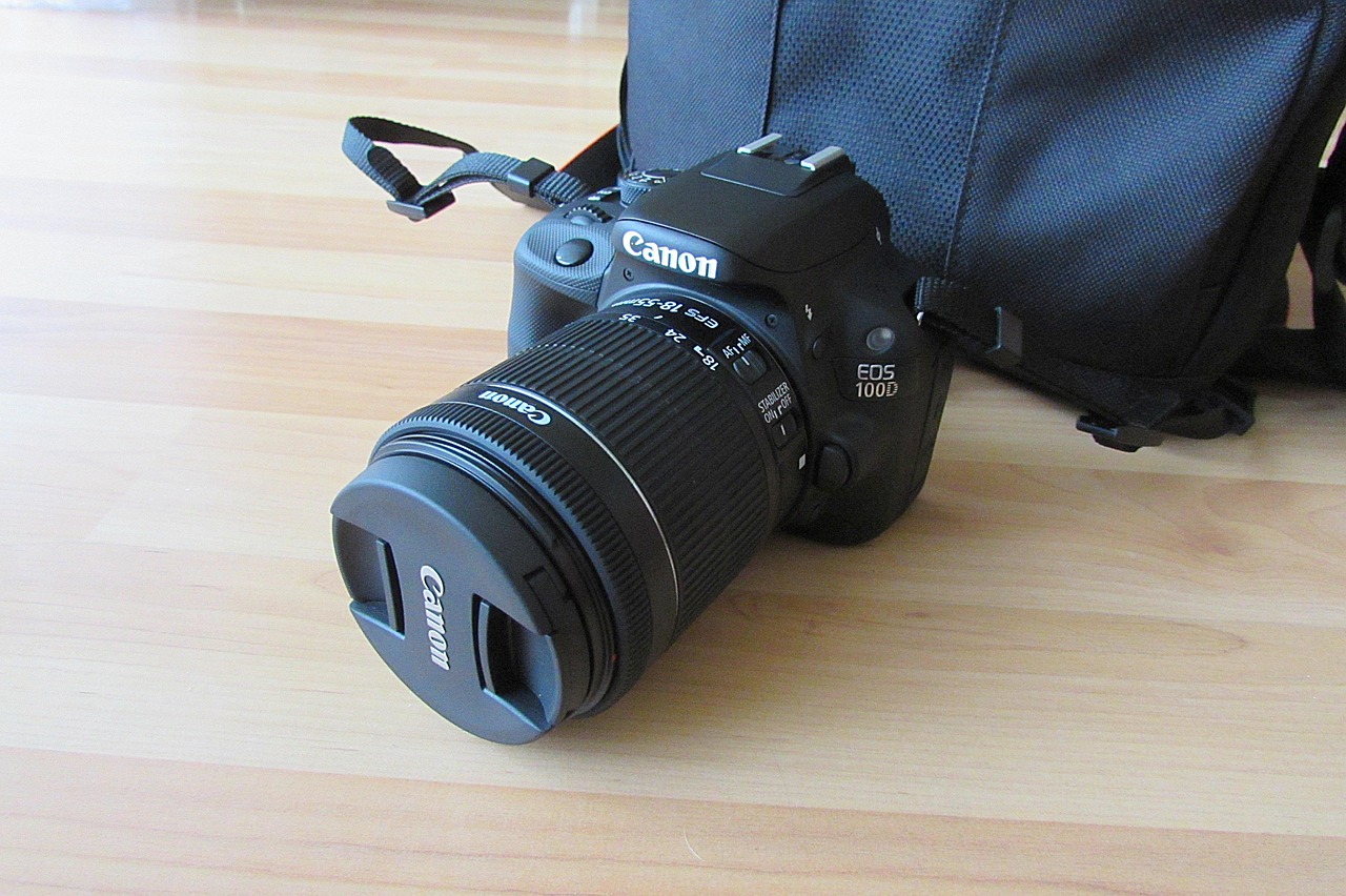 佳能最新数码相机发布，颠覆摄影想象，引领行业新潮流