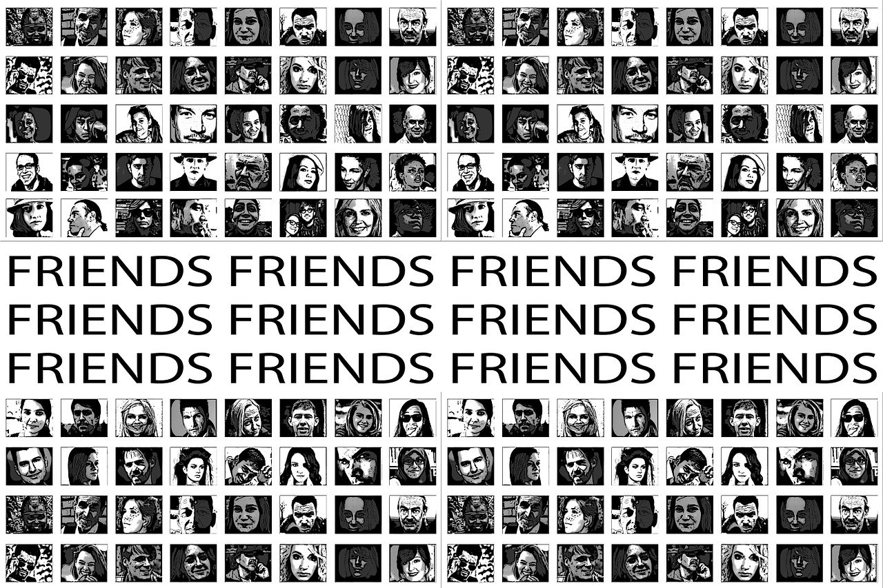 成龙与小龙女最新动态揭秘，亲密互动引热议