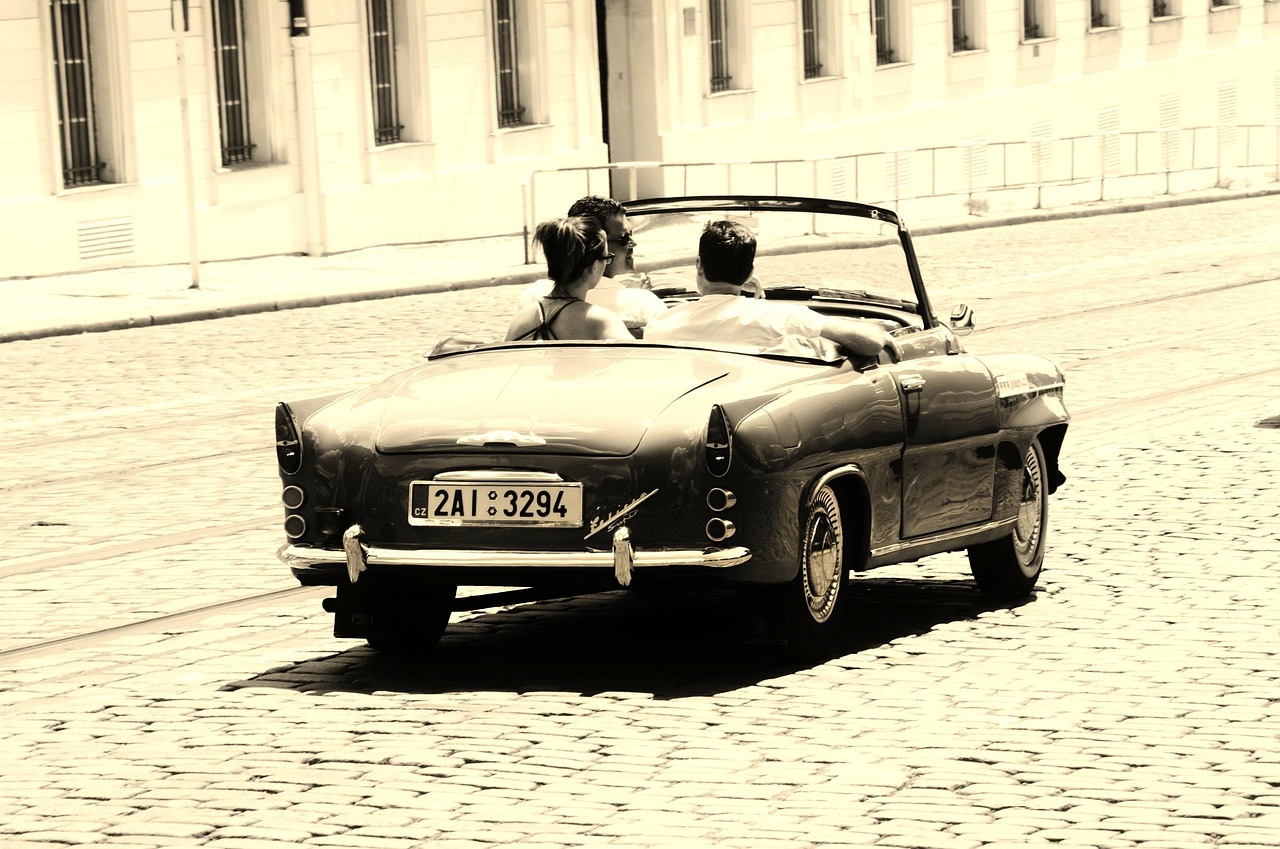 吉利EX9国产SUV新里程碑,上市时间展望与期待