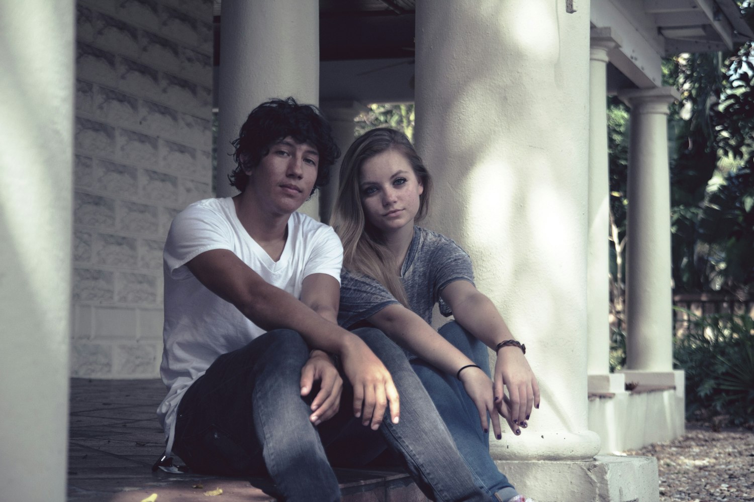 罗芙洛主演电影，动作与情感的完美交融